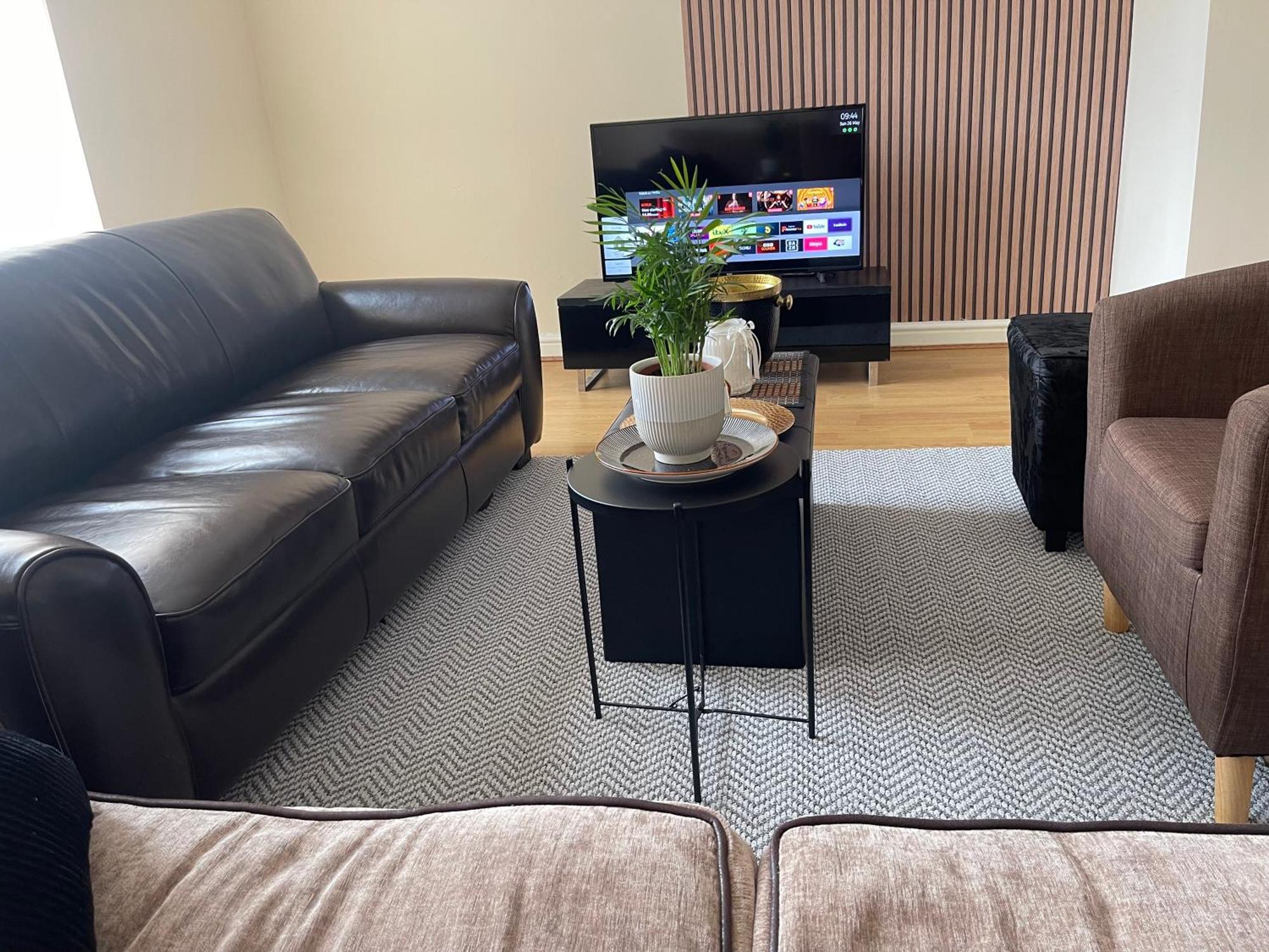 Luxestay Rooms - Old Trafford Manchester Exteriör bild